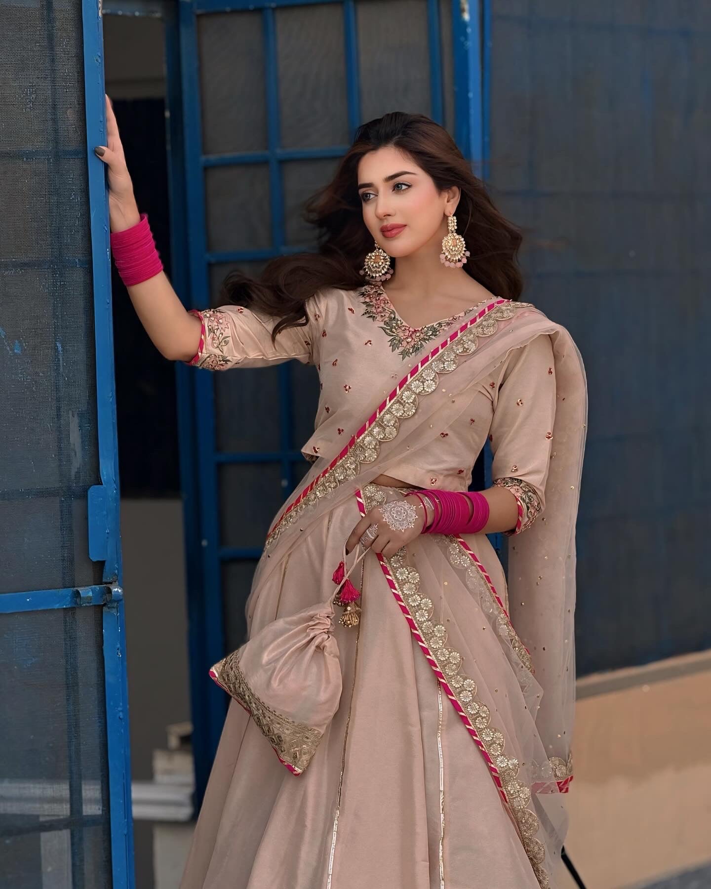 Jannat Mirza Peach Lehnga